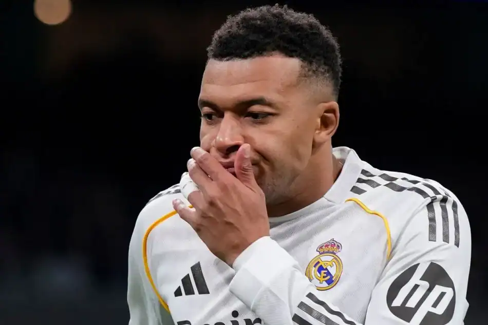 Τρομερά πράγματα στην Ρεάλ: Έγινε διάγνωση στο λάθος γόνατο του Εμπαπέ!