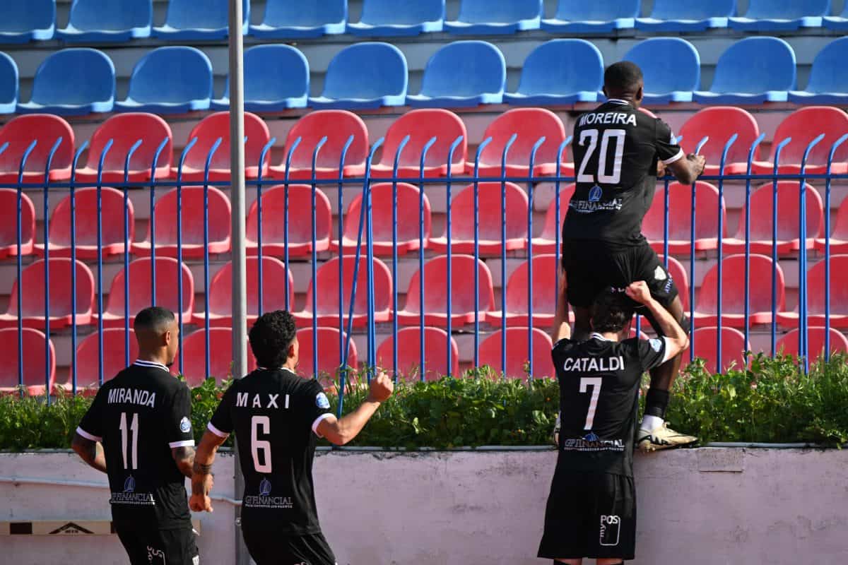 Στην Super League η Καλαμάτα μετά από 25 χρόνια, 0-1 τον Πανιώνιο