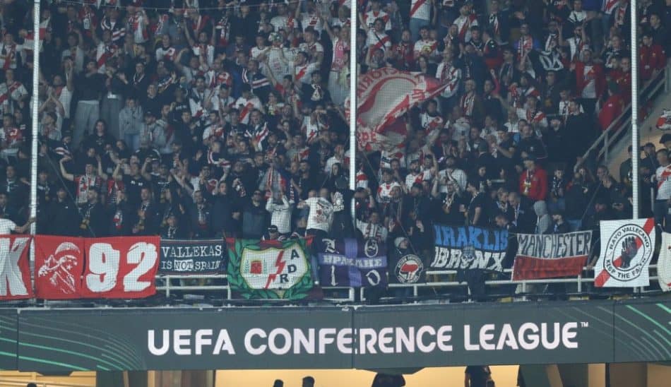 Στον Λευκό Πύργο οπαδοί της Ράγιο Βαγιεκάνο με του Ηρακλή (VIDEO)