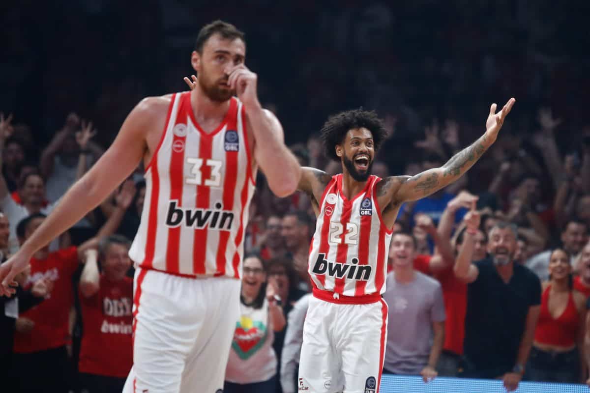 Πρώην αθλητικός διευθυντής της Αρμάνι Μιλάνο: «Είχαμε συμφωνήσει με Ντόρσεϊ και Μιλουτίνοφ»