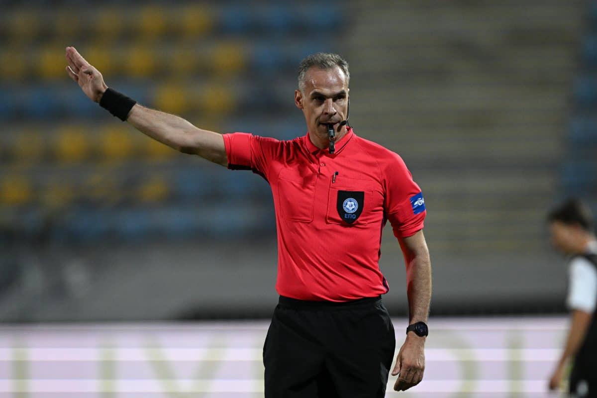 Super League: Ποιοι θα σφυρίξουν τα παιχνίδια των Play Out