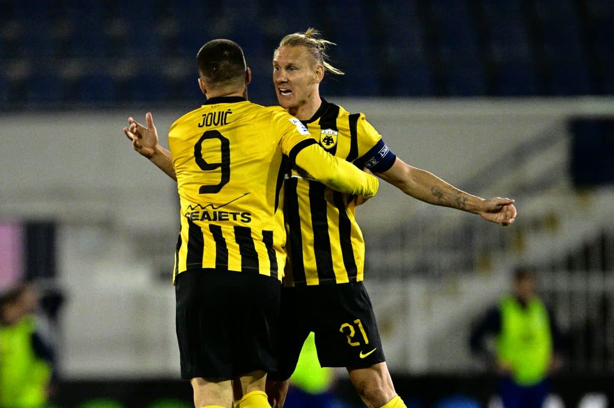 Έπος: Ο Γιόβιτς έδειχνε να… σηκώνει το πρωτάθλημα και ο Βίντα τον «μάζεψε» (VIDEO)