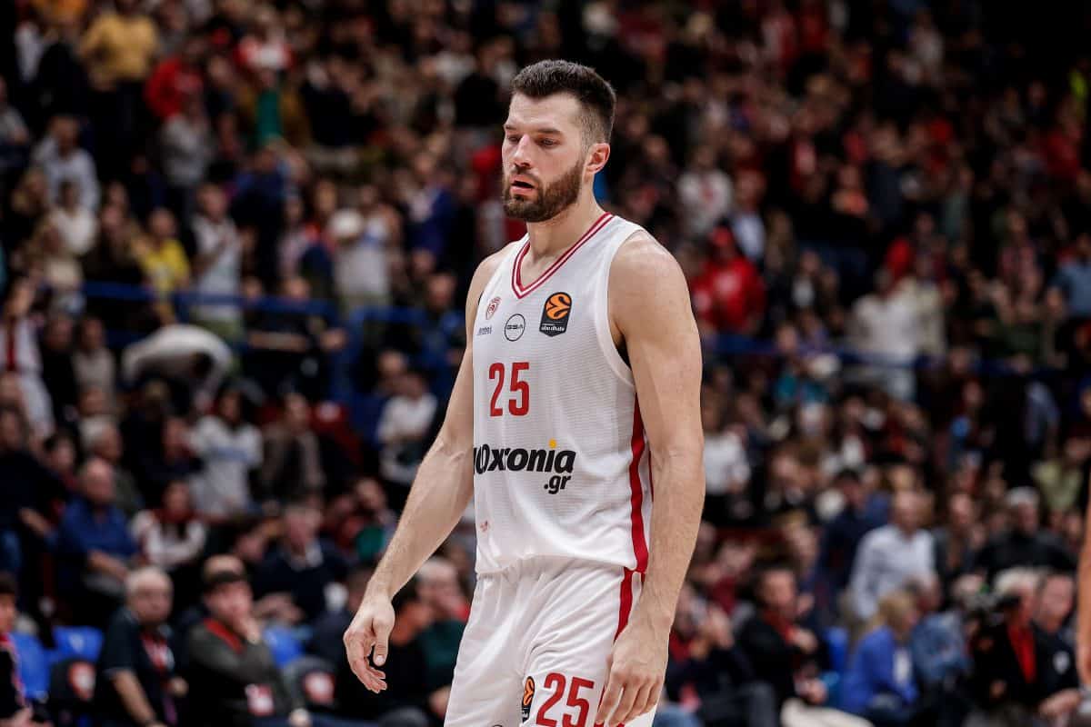 «Κοντά στην Αρμάνι ο Πίτερς για να αντικαταστήσει τον ΛεΝτέι»