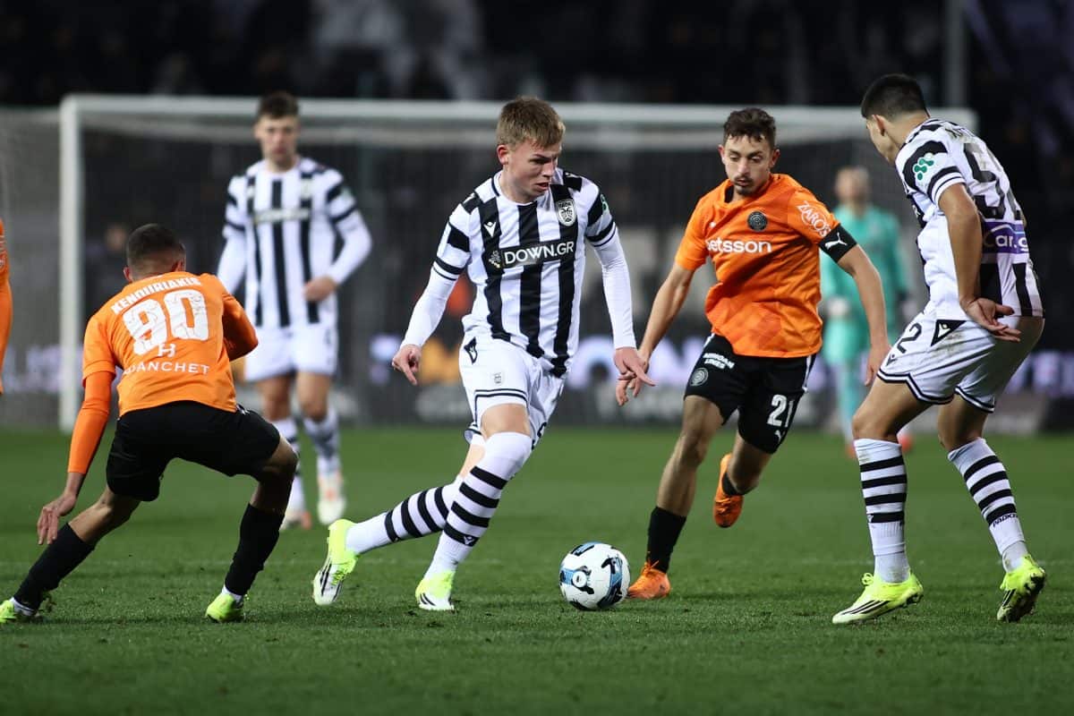 Κύπελλο Ελλάδος: «Ασπρόμαυρη» μάχη στο Πανθεσσαλικό Στάδιο