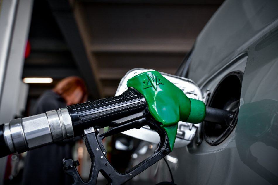 Fuel Pass: Μ. Δευτέρα ανοίγει η πλατφόρμα για τις αιτήσεις