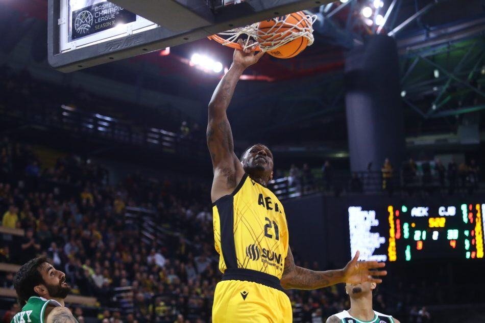 Εικόνες από το ΑΕΚ – Μπανταλόνα