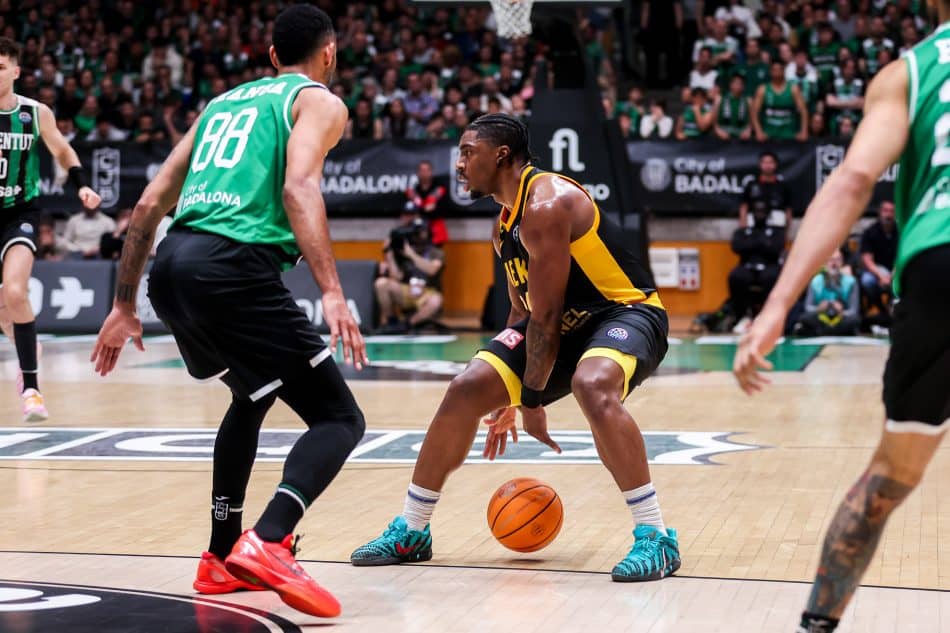 Νικολάου: «Στη ρεβάνς θα “μιλήσουν” ο λαός της ΑΕΚ και το δίκιο –  Sold out τώρα!» (ΦΩΤΟ)