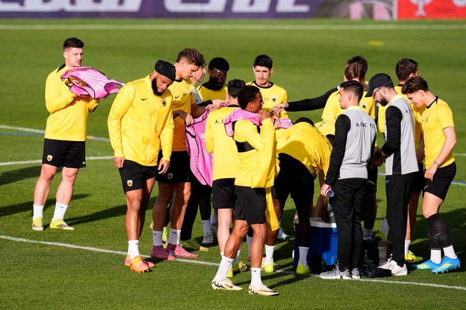 Το oraspor στην Ισπανία: Η προπόνηση της ΑΕΚ στο Βαγιέκας (VIDEO)