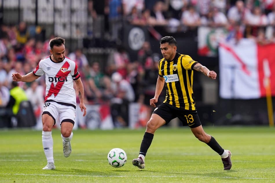 Πάνος Λούπος: «Η ΑΕΚ δέχθηκε την πιο σκληρή τιμωρία στο Βαγιέκας» (VIDEO)