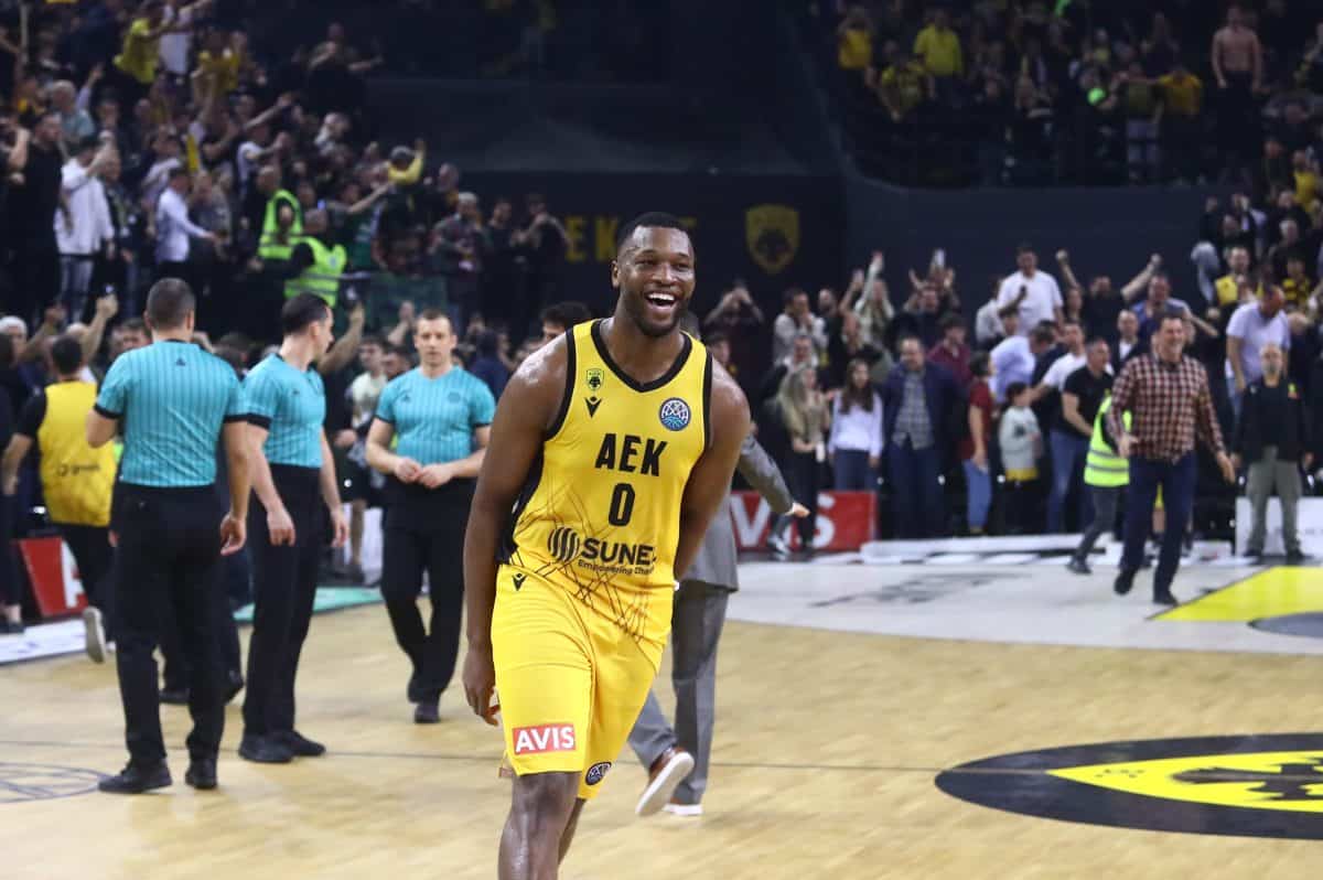 Η παρακάμερα από την επική πρόκριση της ΑΕΚ στο Final Four (VIDEO)