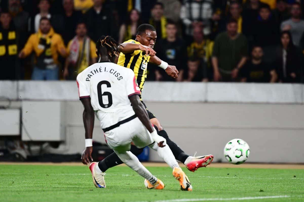 ΑΕΚ-Ράγιο: Η μεγάλη ευκαιρία του Κουτέσα, μπλόκαρε ο Μπατάγια (VIDEO)