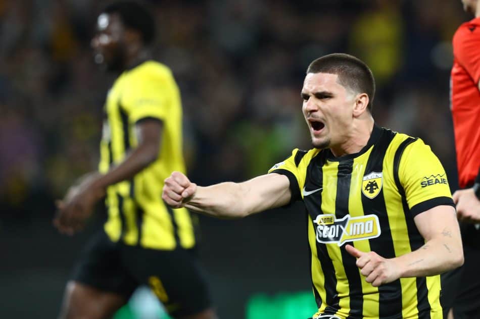 ΑΕΚ-Ράγιο: Ο Κοϊτά κέρδισε το πέναλτι, ο Μαρίν το 2-0! (VIDEO)