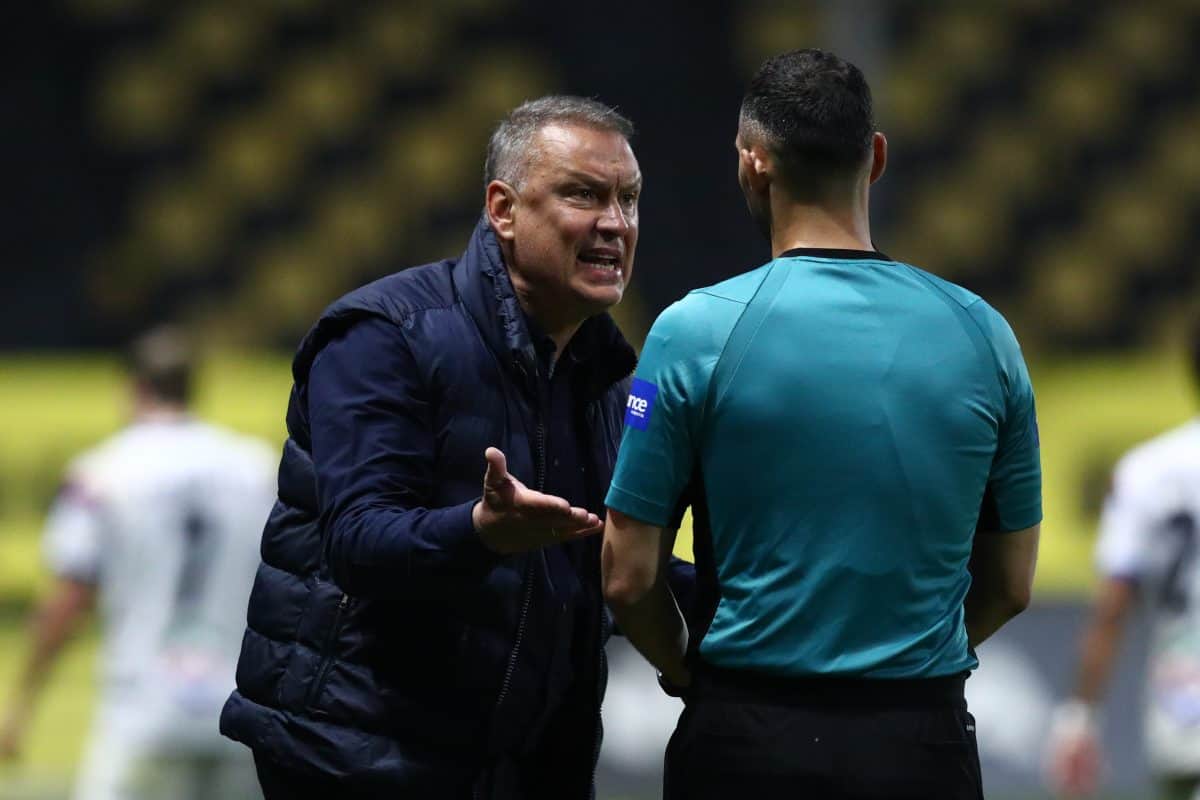 Γρηγορίου: «Από δύο τεράστια λάθη του διαιτητή, έγινε ό,τι έγινε»