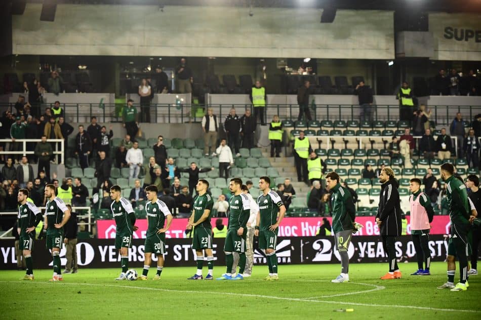 Τα μπουκάλια δεν τα είδε η Super League; Πρόστιμο… 10 χιλιάδων στον Παναθηναϊκό για το ντέρμπι με Ολυμπιακό!