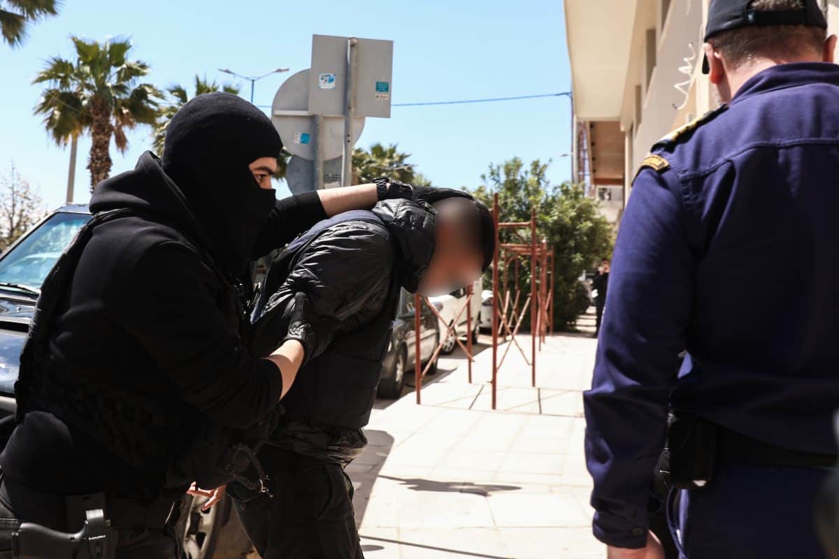Άγιος Δημήτριος: Αυτός είναι ο 20χρονος ναύτης που δολοφόνησε τον γιο του ταξίαρχου της ΕΛ.ΑΣ.