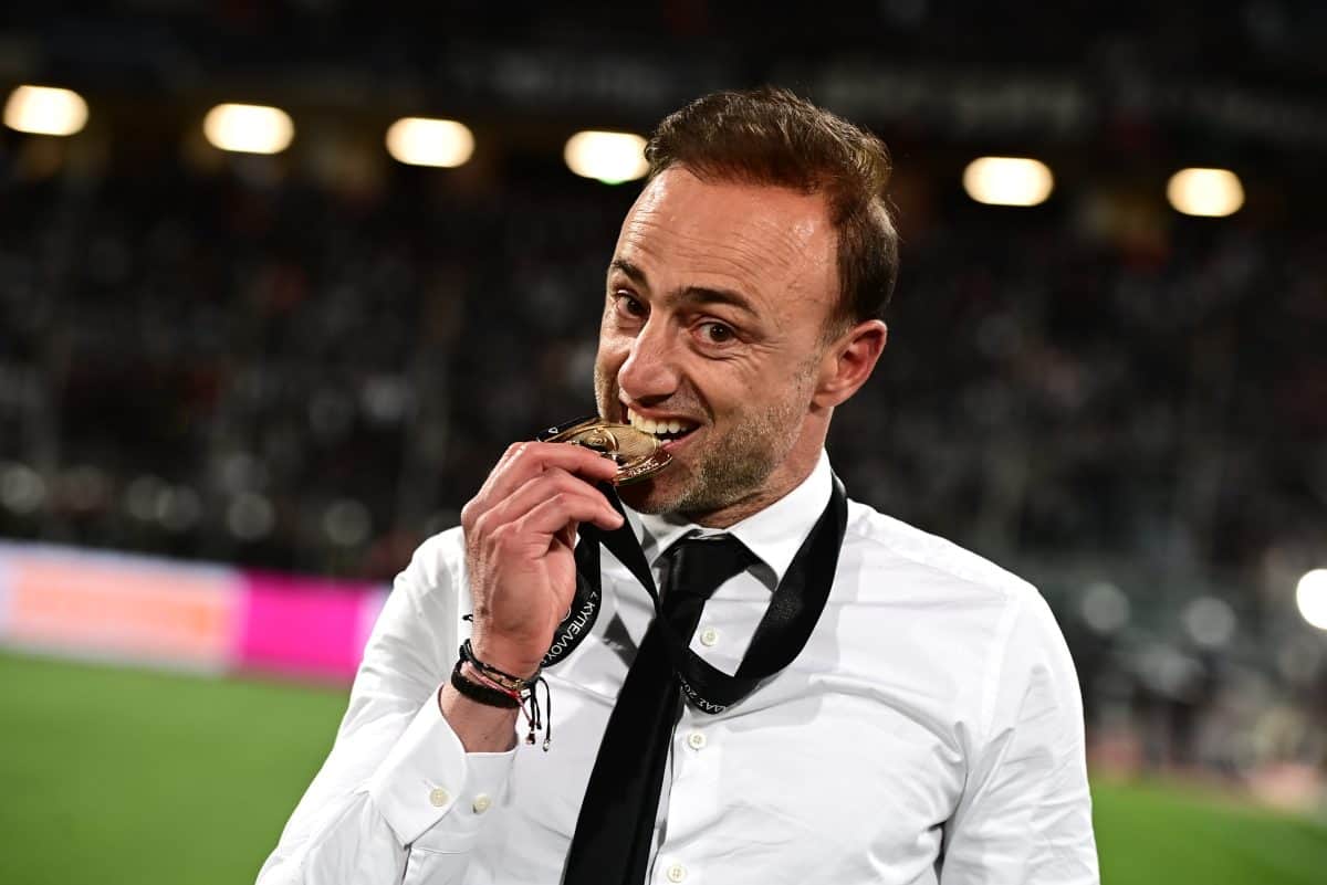 Η δικαίωση του Κόντη: Από την άρνηση στον ρόλο βοηθού στον Παναθηναϊκό, στην κατάκτηση του Κυπέλλου με τον ΟΦΗ