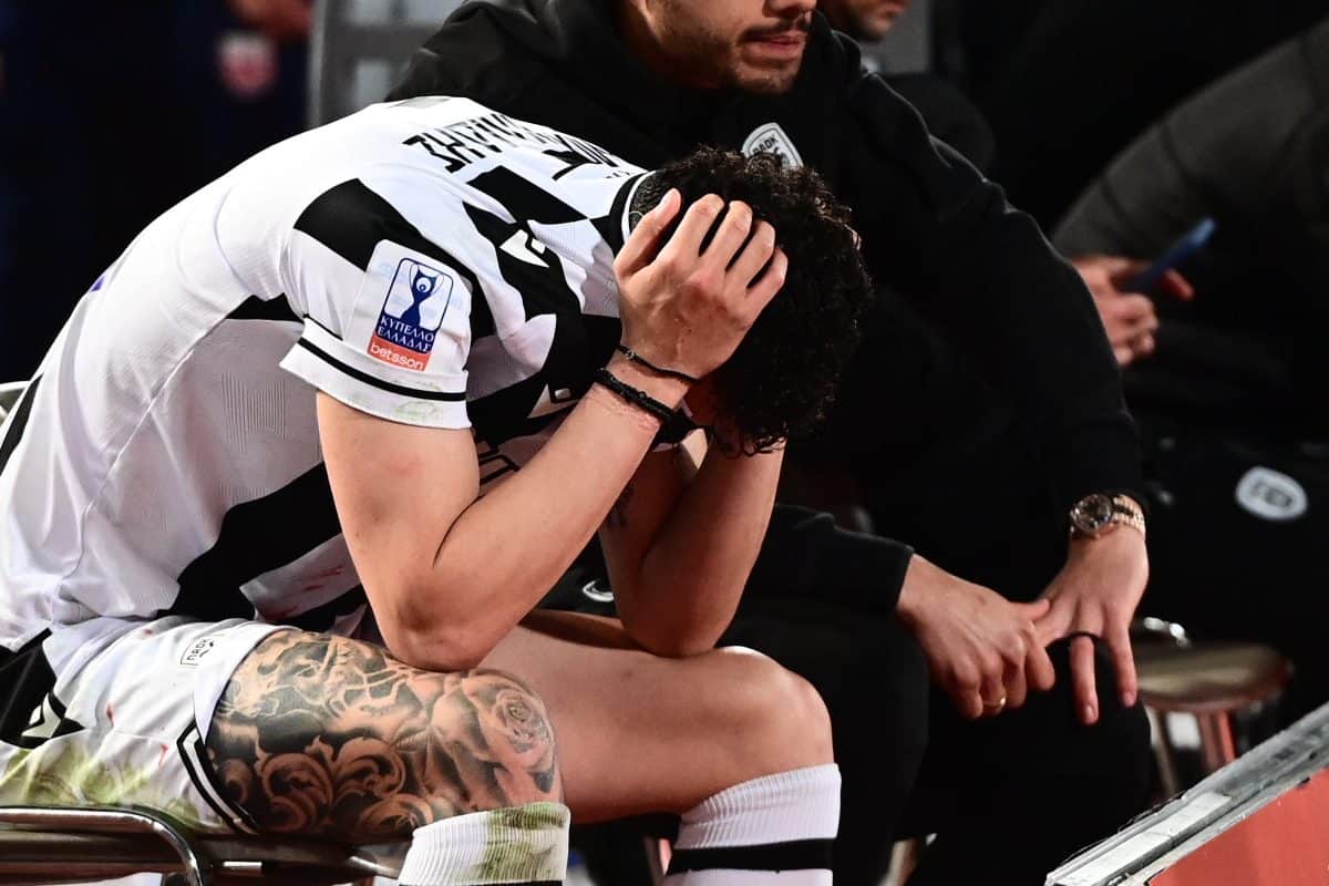 Το ποδόσφαιρο τιμωρεί