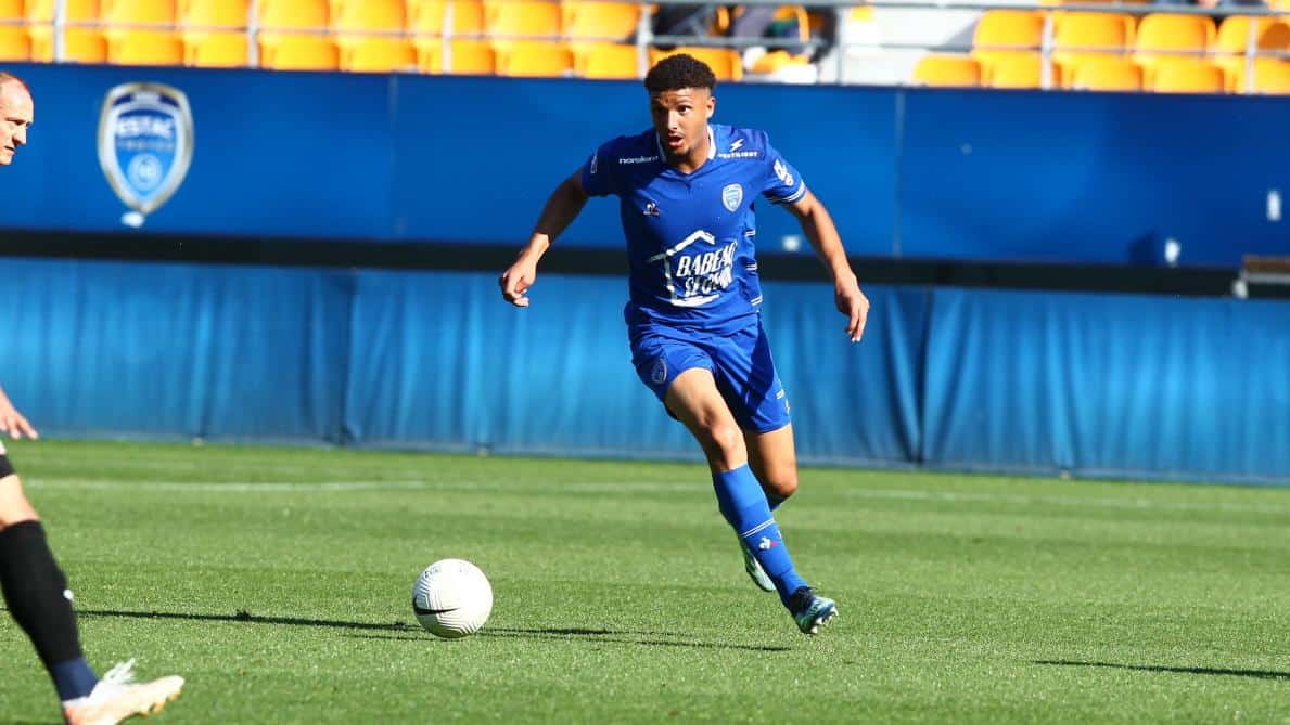 «Η ΑΕΚ ενδιαφέρεται για τον Νάθαμ Γκασαμά!»