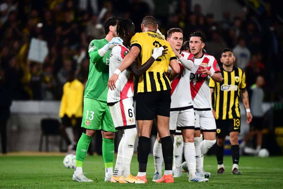 AS: «Η Βαγιεκάνο υπέφερε από την ΑΕΚ, αλλά τώρα βρίσκεται στον Όλυμπο!» (ΦΩΤΟ)