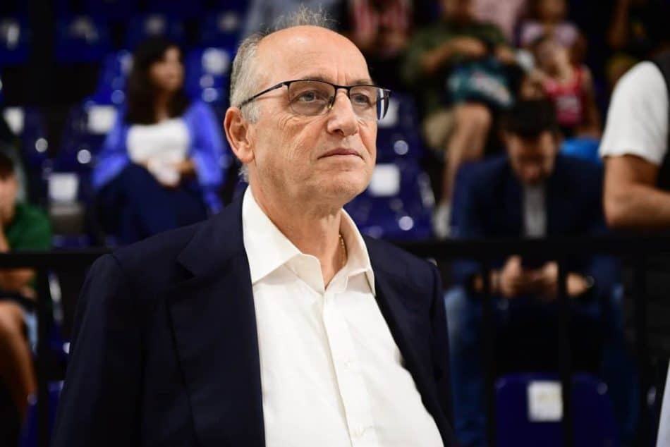 Το Μαρούσι πάει τον Λιόλιο στις διεθνείς αρχές: Καταγγελία σε ΔΟΕ, FIBA και Euroleague!