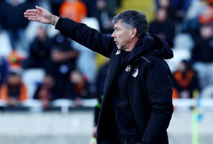 Συνεχίζει στον πάγκο του ΑΠΟΕΛ ο Πάμπλο Γκαρσία