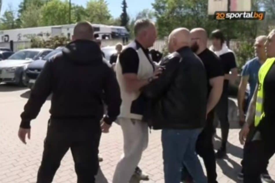 Σε κρίση η Σλάβια Σόφιας με τον πρόεδρο να έρχεται σε ρήξη με τους οργανομένους (VIDEO)