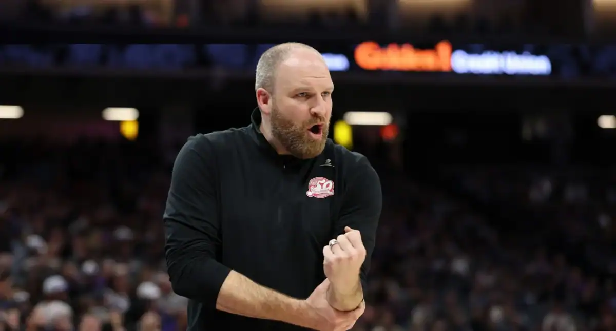 Ο Τζένκινς ένα βήμα από τον πάγκο των Μπακς