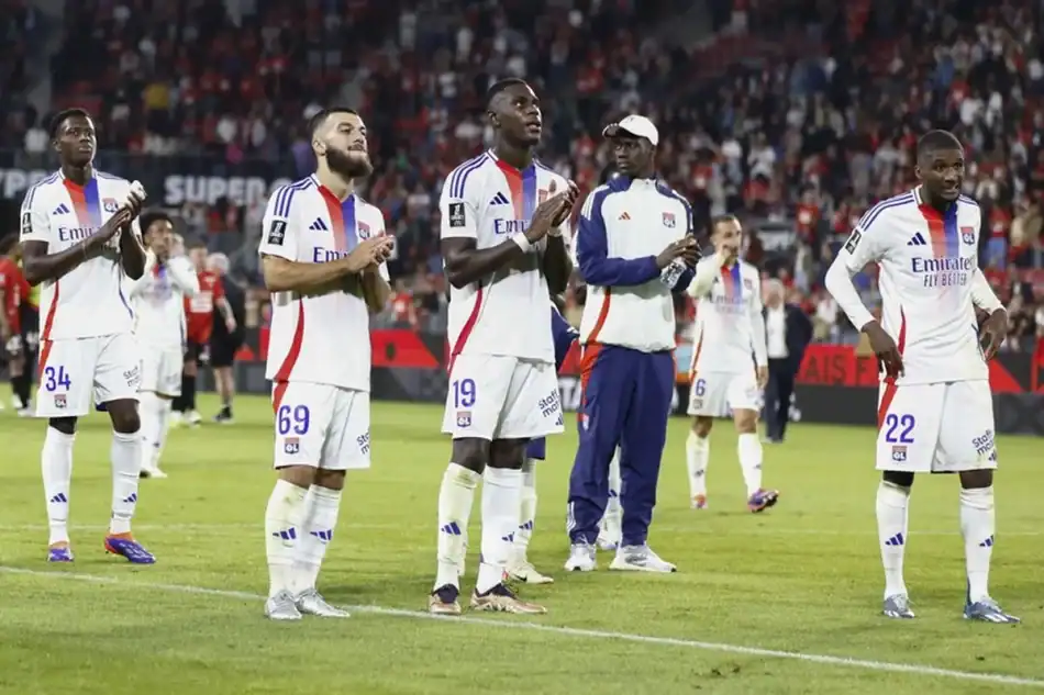 Αλλαγή σελίδας στην ιδιοκτησία της Λιόν –  Βρίσκεται πολύ κοντά στην πώληση