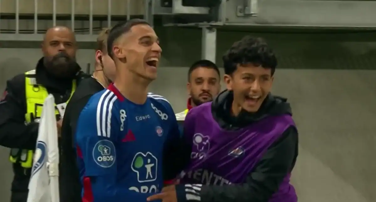 «Ο Ολυμπιακός κοιτάζει τον ξάδελφο του Ελαμπντελαουί»