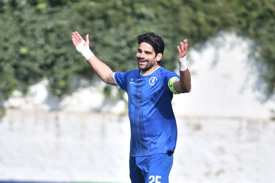 Σηκώνει… μανίκια ο Πανιώνιος