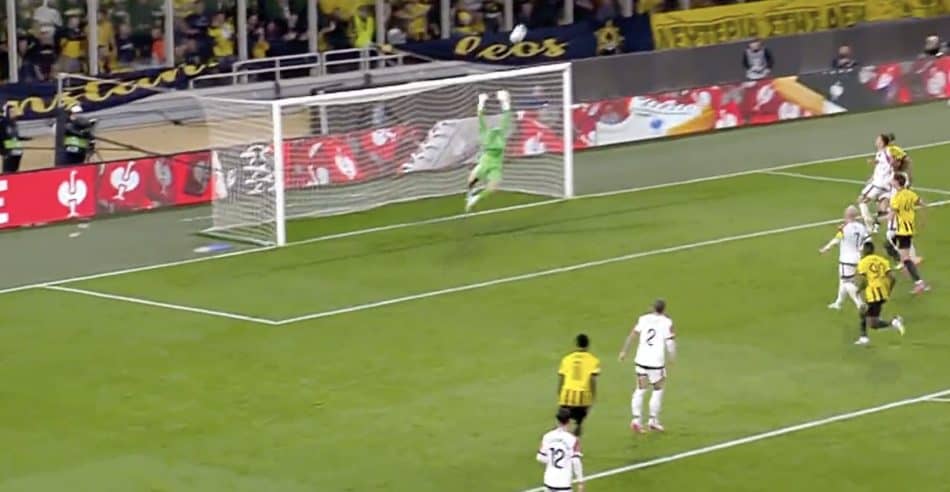 ΑΕΚ-Ράγιο: Ο «κεραυνός» του Μαρίν που έβαλε δύσκολα στον Μπατάγια (VIDEO)