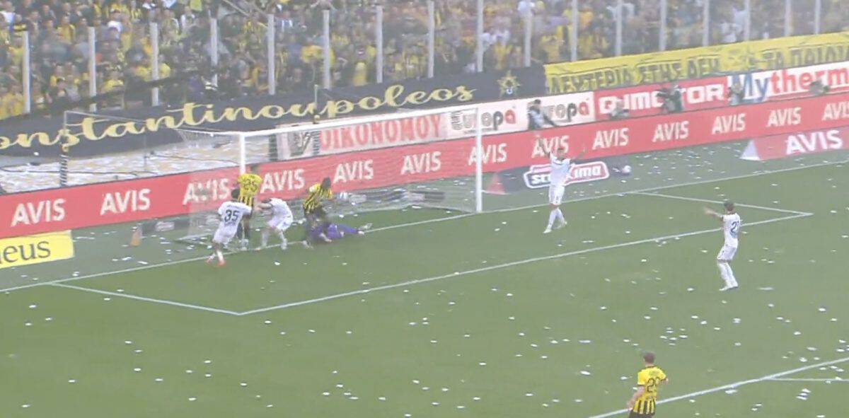 ΑΕΚ-ΠΑΟΚ: Το γκολ του Ζίνι, ακυρώθηκε για φάουλ πάνω στην Τσιφτσή (VIDEO)