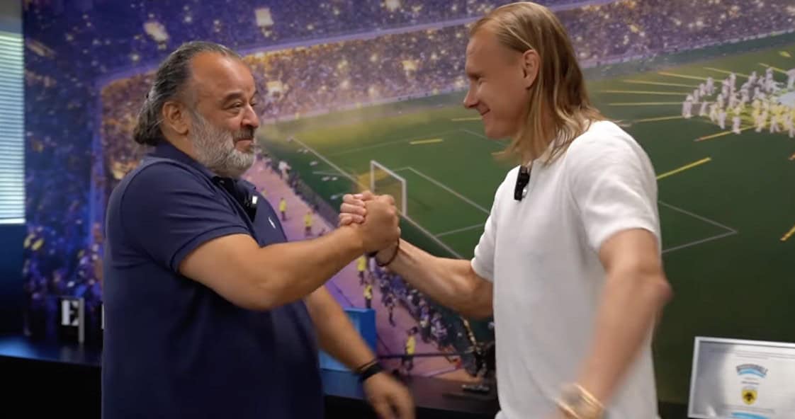 Επίσημο: Ο Βίντα ανανέωσε με την ΑΕΚάρα!