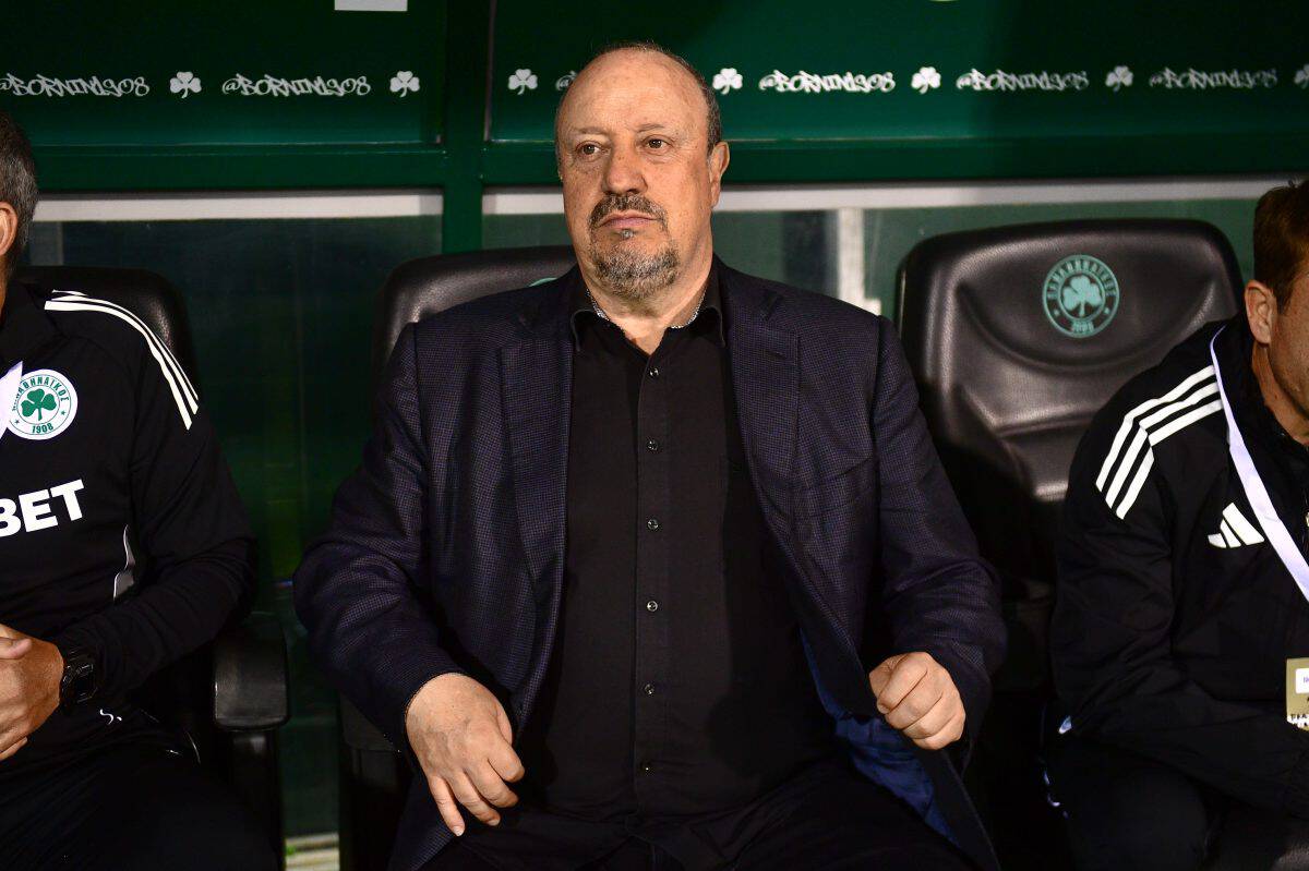 Μπενίτεθ: «Θα προσπαθήσουμε να είμαστε ανταγωνιστικοί απέναντι στην ΑΕΚ»
