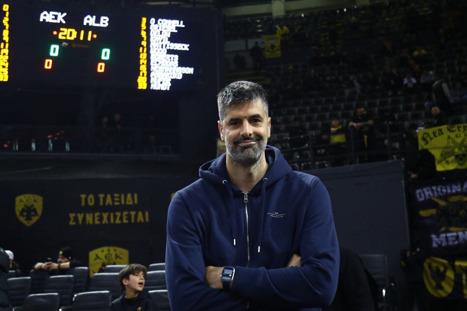 Σάκοτα: «Έχω εισπράξει την απέραντη αγάπη από τον κόσμο της ΑΕΚ!» (VIDEO)