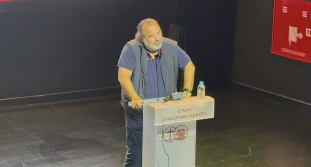 Ηλιόπουλος: «Η ΑΕΚ θα είναι πάντα στο DNA των προσφύγων, το πήραμε το πρωτάθλημα κόντρα στα συστήματα» (VIDEO)