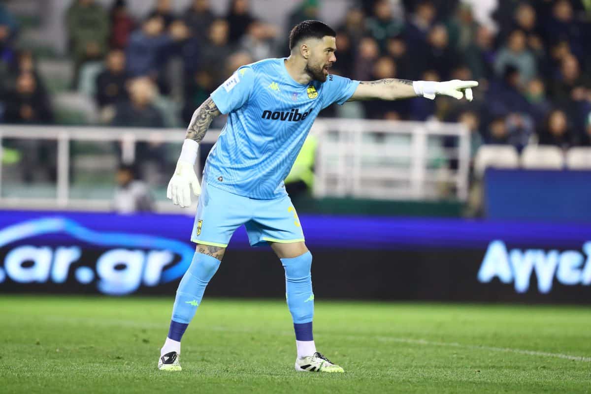 Super League: Παίκτης της σεζόν για τον Άρη ο Αθανασιάδης