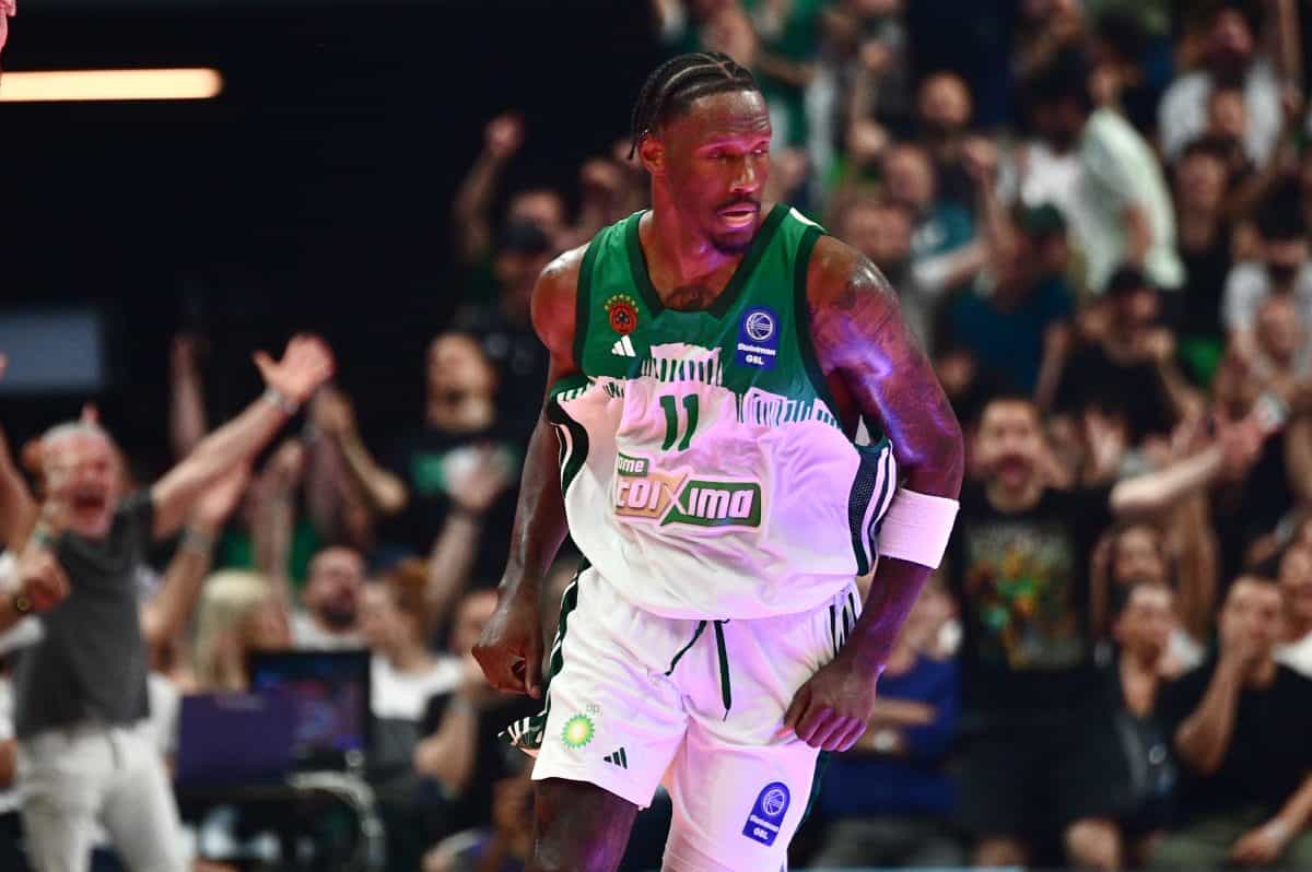 Ο Παναθηναϊκός κέρδισε (68-58) τον Ολυμπιακό και ισοφάρισε την σειρά