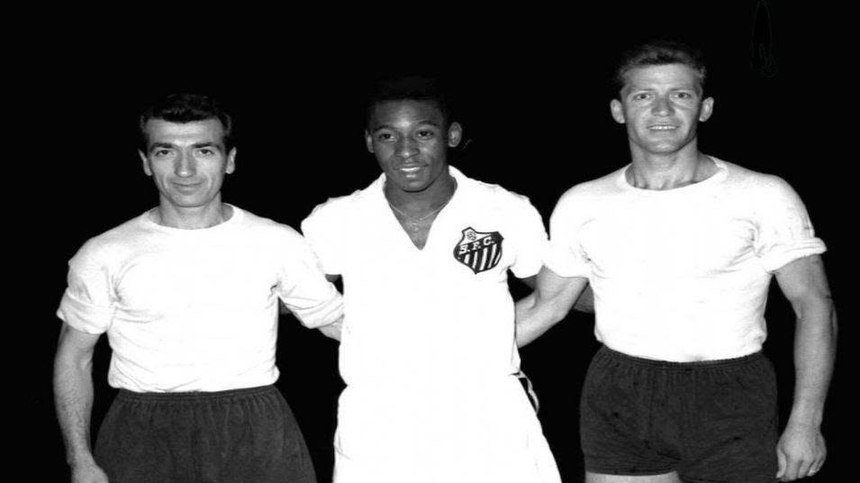 Σαν σήμερα το 1961: Όταν η ΑΕΚ αγωνίστηκε κόντρα στην Σάντος του Πελέ