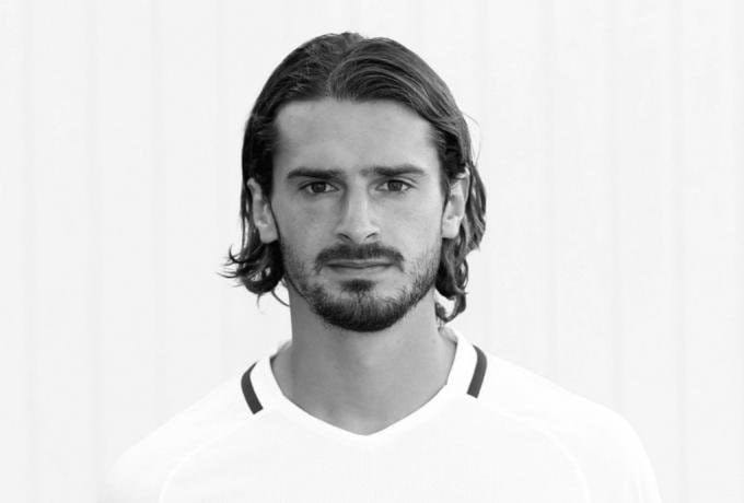 Η UEFA εξέδωσε ανακοίνωση για τον θάνατο του Μάριου Οικονόμου (ΦΩΤΟ)