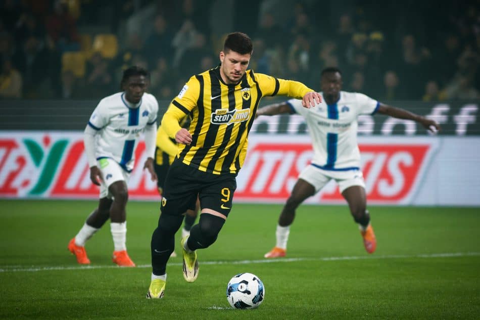 Επιβεβαίωση Kicker: «Ο Γιόβιτς συμφώνησε με την ΑΕΚ»