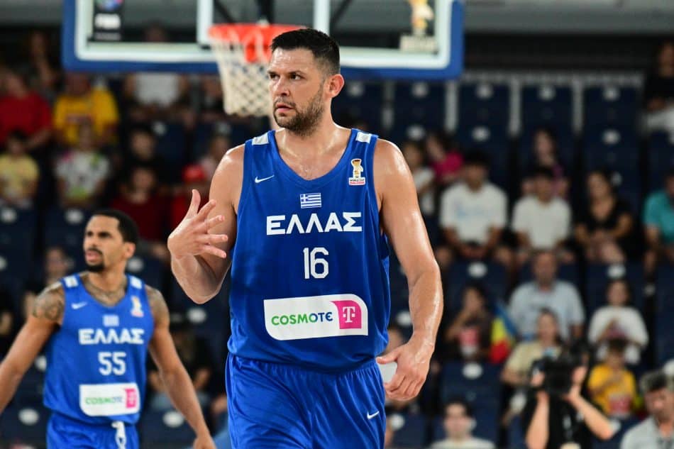 Ανανέωσε με τον Ολυμπιακό ο Παπανικολάου