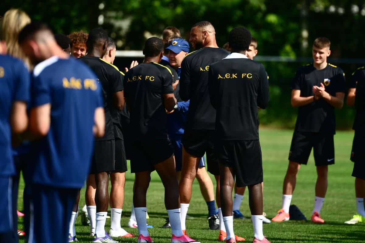 ΑΕΚ: Πάτησε χορτάρι και έπιασε δουλειά ο Κάαν Κάιρινεν! (ΦΩΤΟ)
