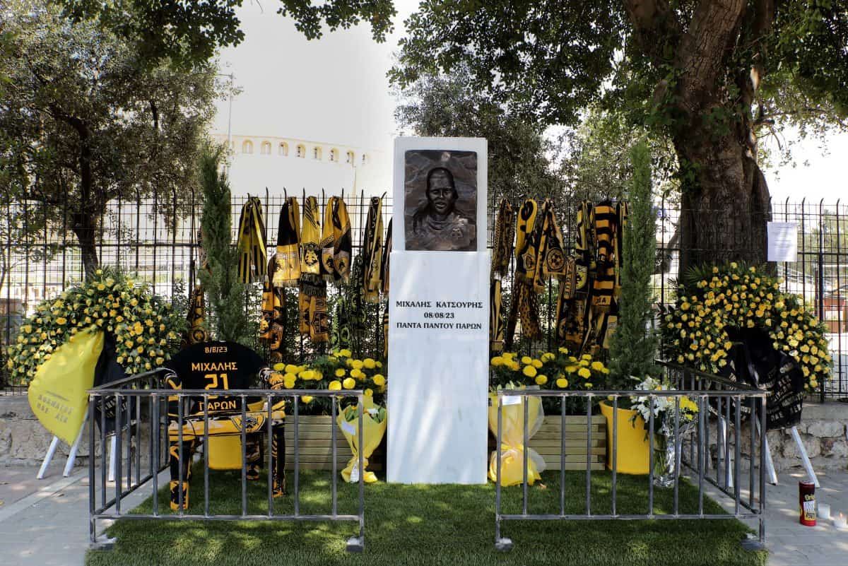 Original 21 για τον Μιχάλη: «Η μνήμη του πρέπει να μείνει ζωντανή, δυνατή – Ελάχιστη υποχρέωση μας το παρόν στο ετήσιο μνημόσυνο του»