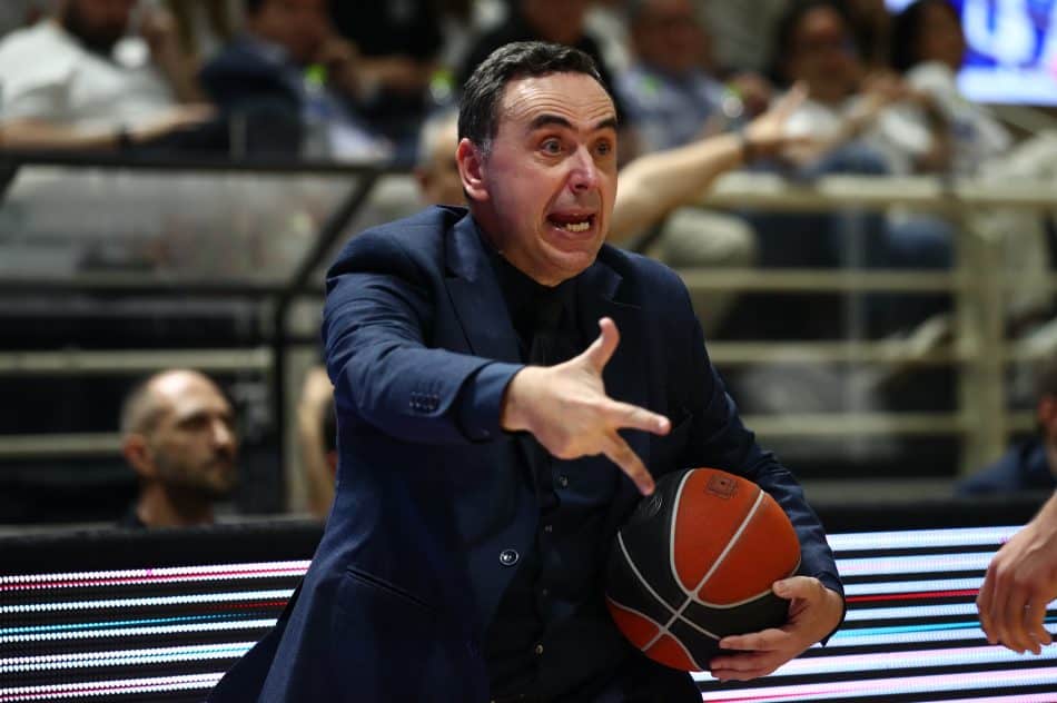 ΠΑΟΚ: Ολοκληρώθηκε και τυπικά η συνεργασία με τον Παντελή Μπούτσκο