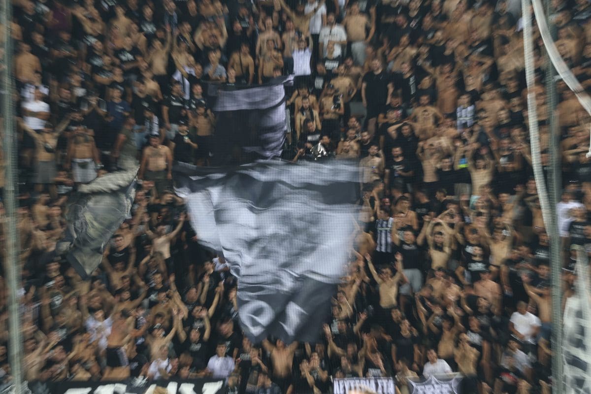 Χάος στην Τούμπα στο ΠΑΟΚ-Μπραν: Συνθήματα κατά της ΠΑΕ!