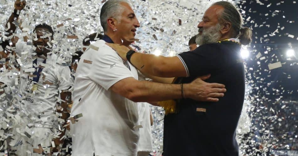 Ο Μπούσης αποθέωσε τον Μάριο Ηλιόπουλο!