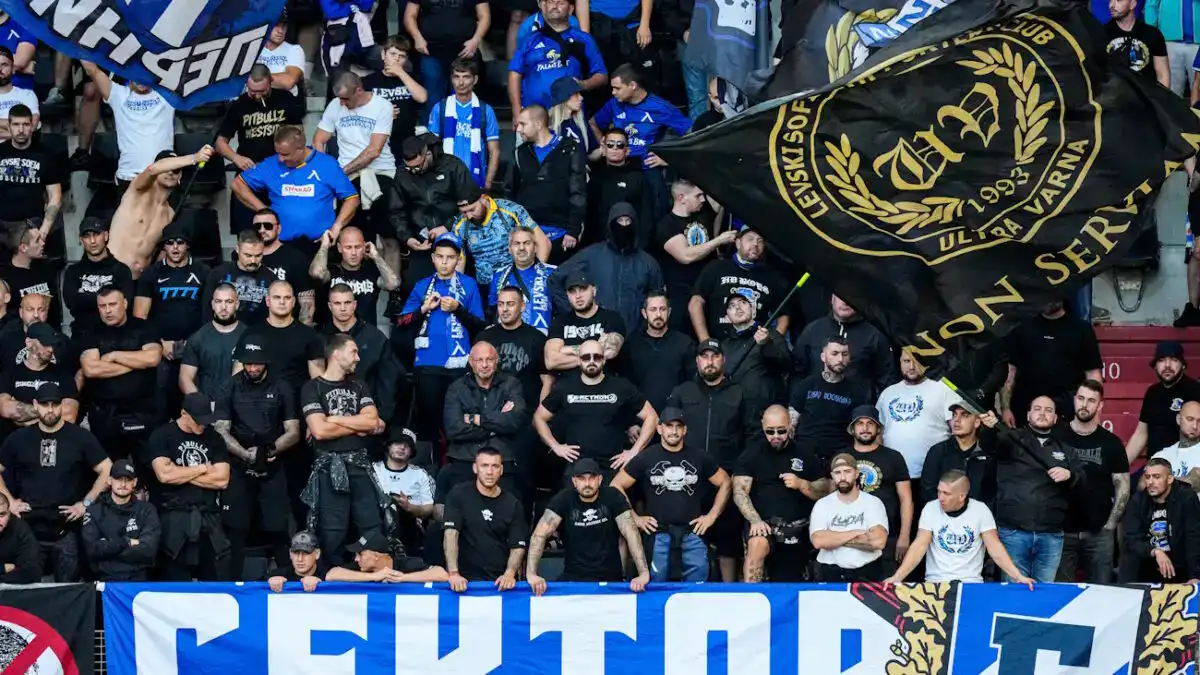 Κατάμεστο το «Βασίλ Λέφσκι» για τη μεγάλη μάχη της ΑΕΚ με τη Λέφσκι