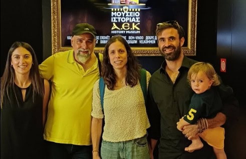 «Κιτρινόμαυρο» το Σάββατο της Στεφανίδη – Είδε την νικηφόρα πρεμιέρα της ΑΕΚ και ξεναγήθηκε στον Ναό (ΦΩΤΟ)