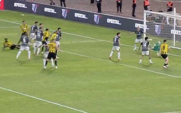 ΑΕΚ-ΟΦΗ: Ο Ζίνι το 2-2 στο τελευταίο λεπτό και πέναλτι! (VIDEO)